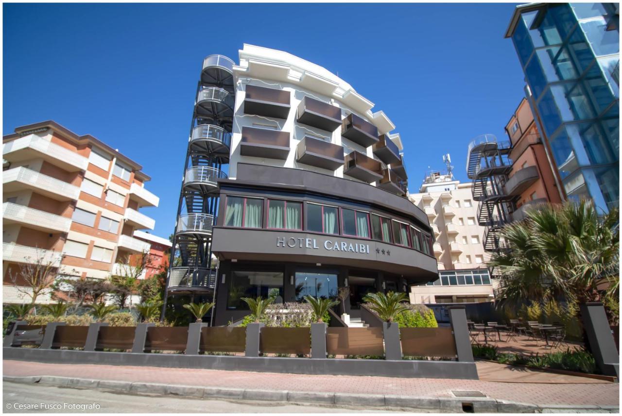 Hotel Caraibi Milano Marittima Exterior photo